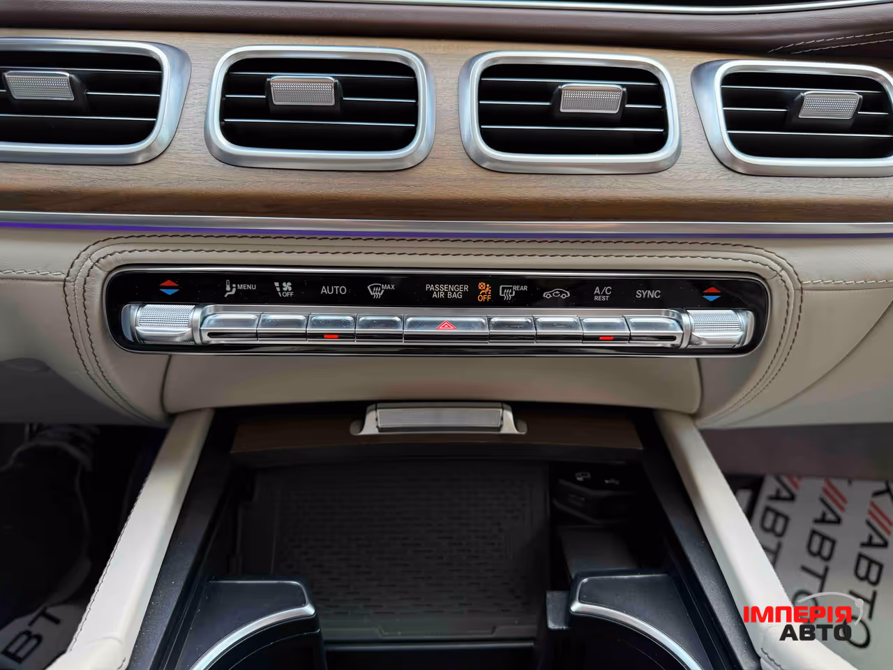 Mercedes-Benz Maybach GLS - фото 42