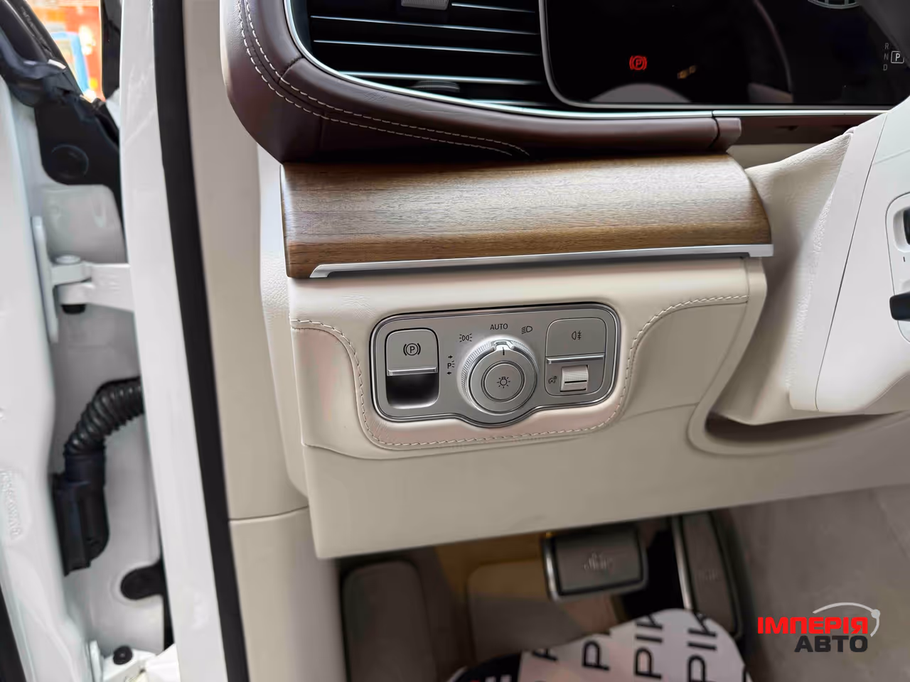Mercedes-Benz Maybach GLS - фото 26
