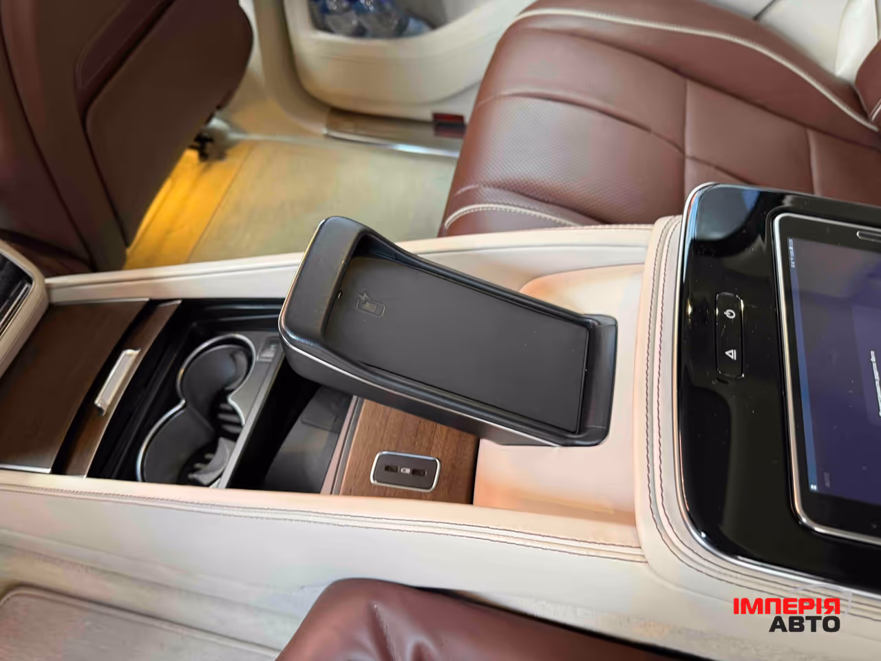 Mercedes-Benz Maybach GLS - фото 59
