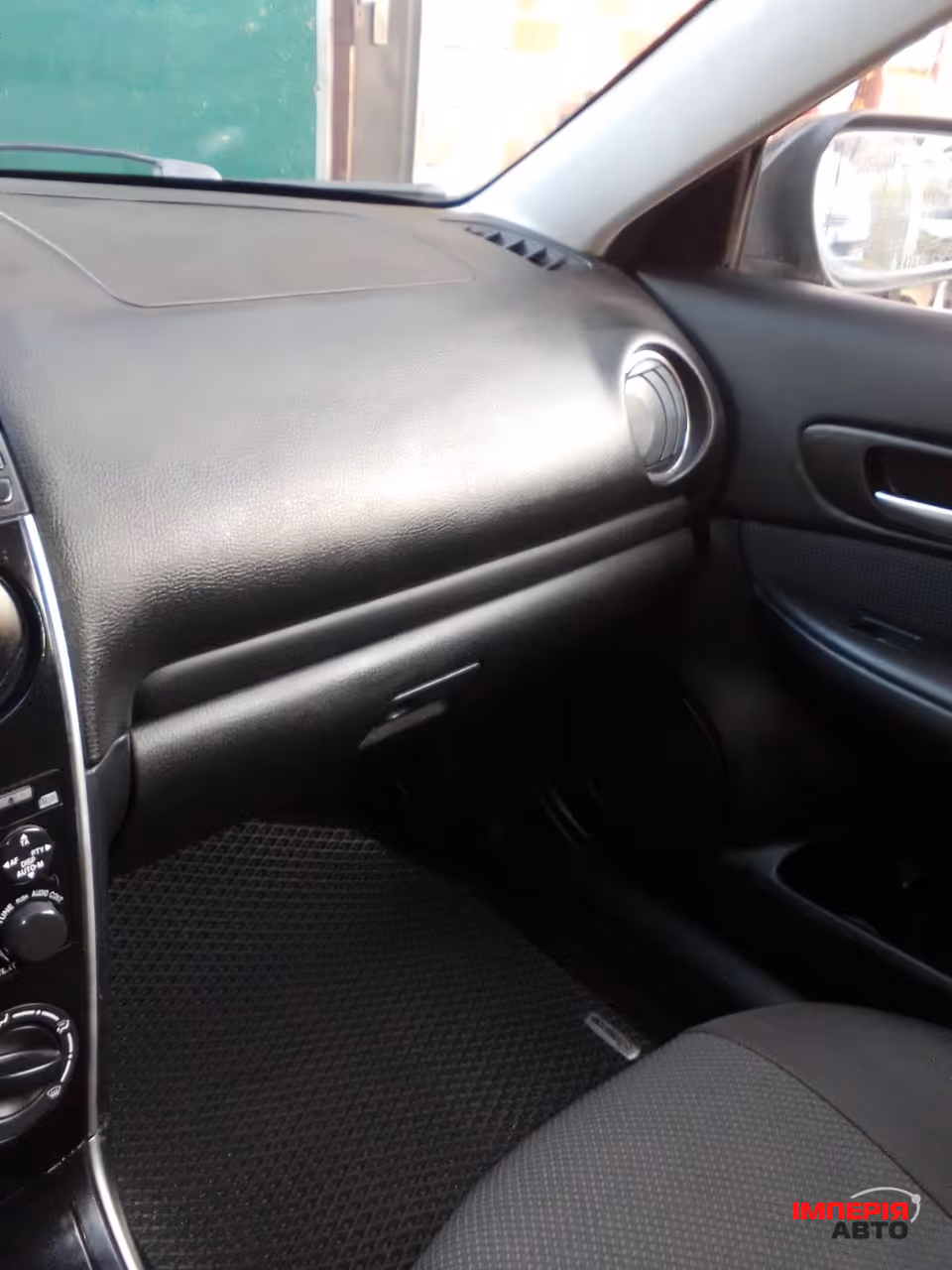 Mazda 6 - фото 13
