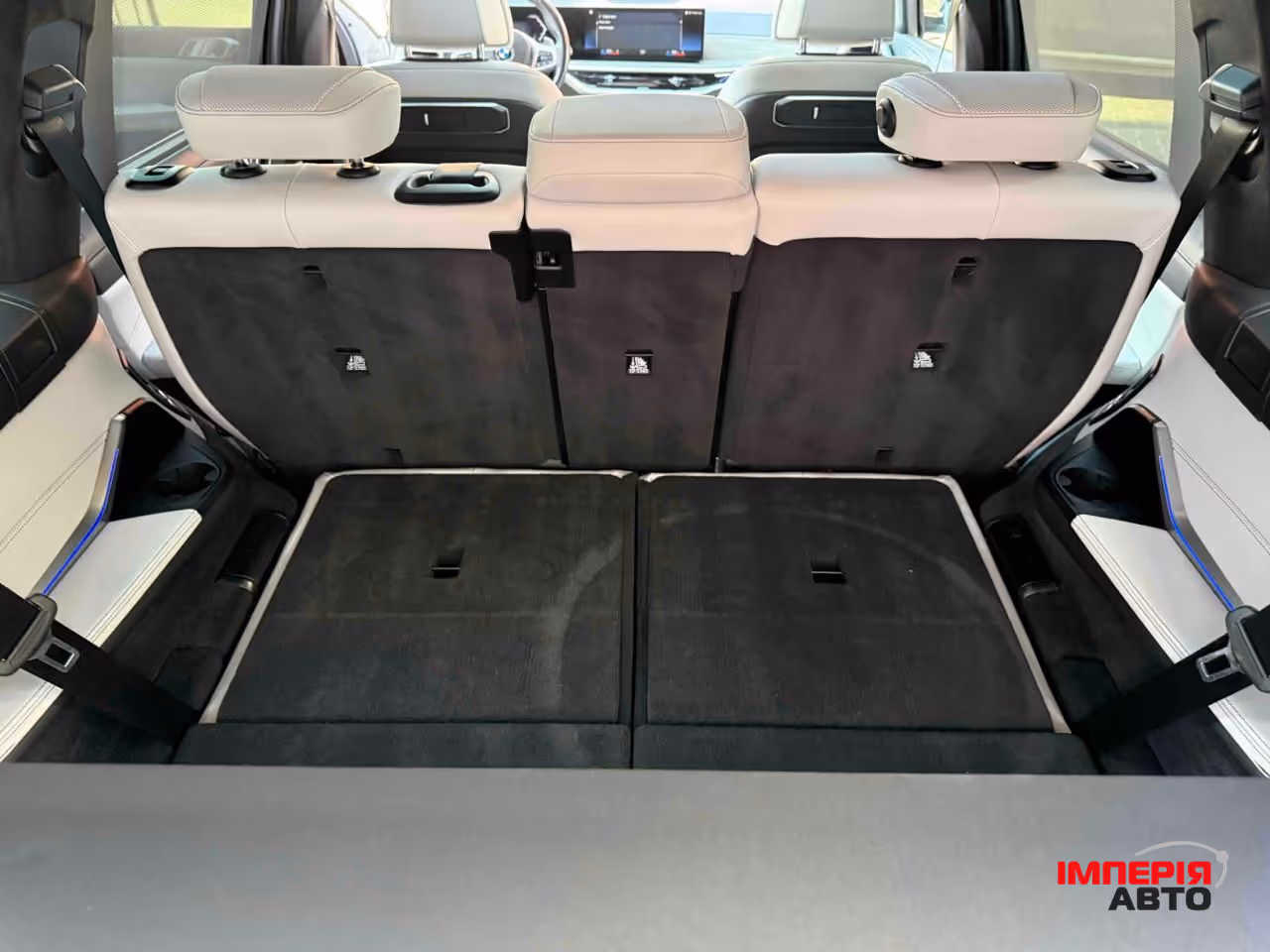 BMW X7 - фото 9