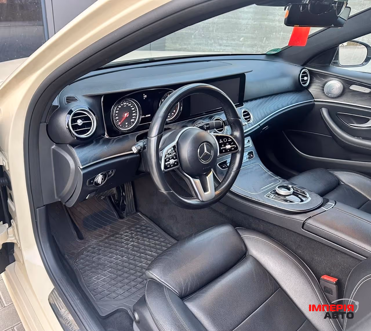 Mercedes-Benz E-Класс - фото 12