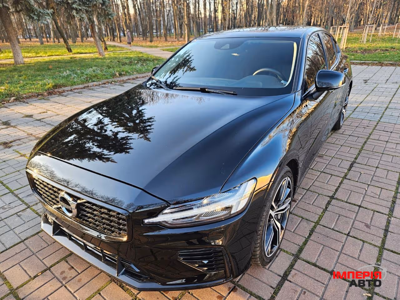 Volvo S60 - фото 11