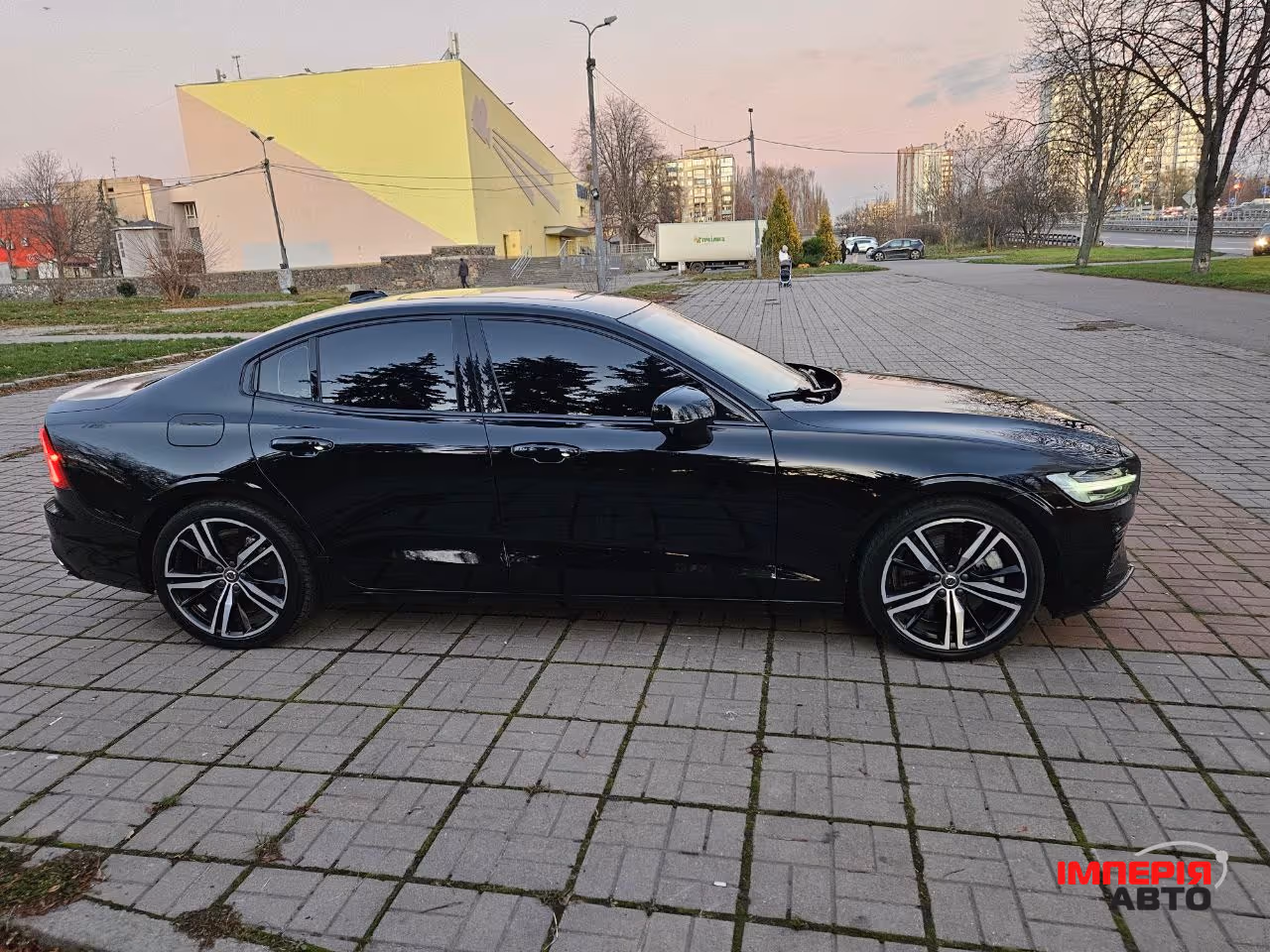 Volvo S60 - фото 54