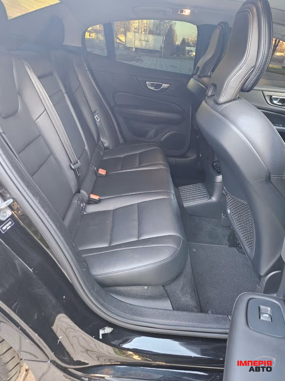 Volvo S60 - фото 35