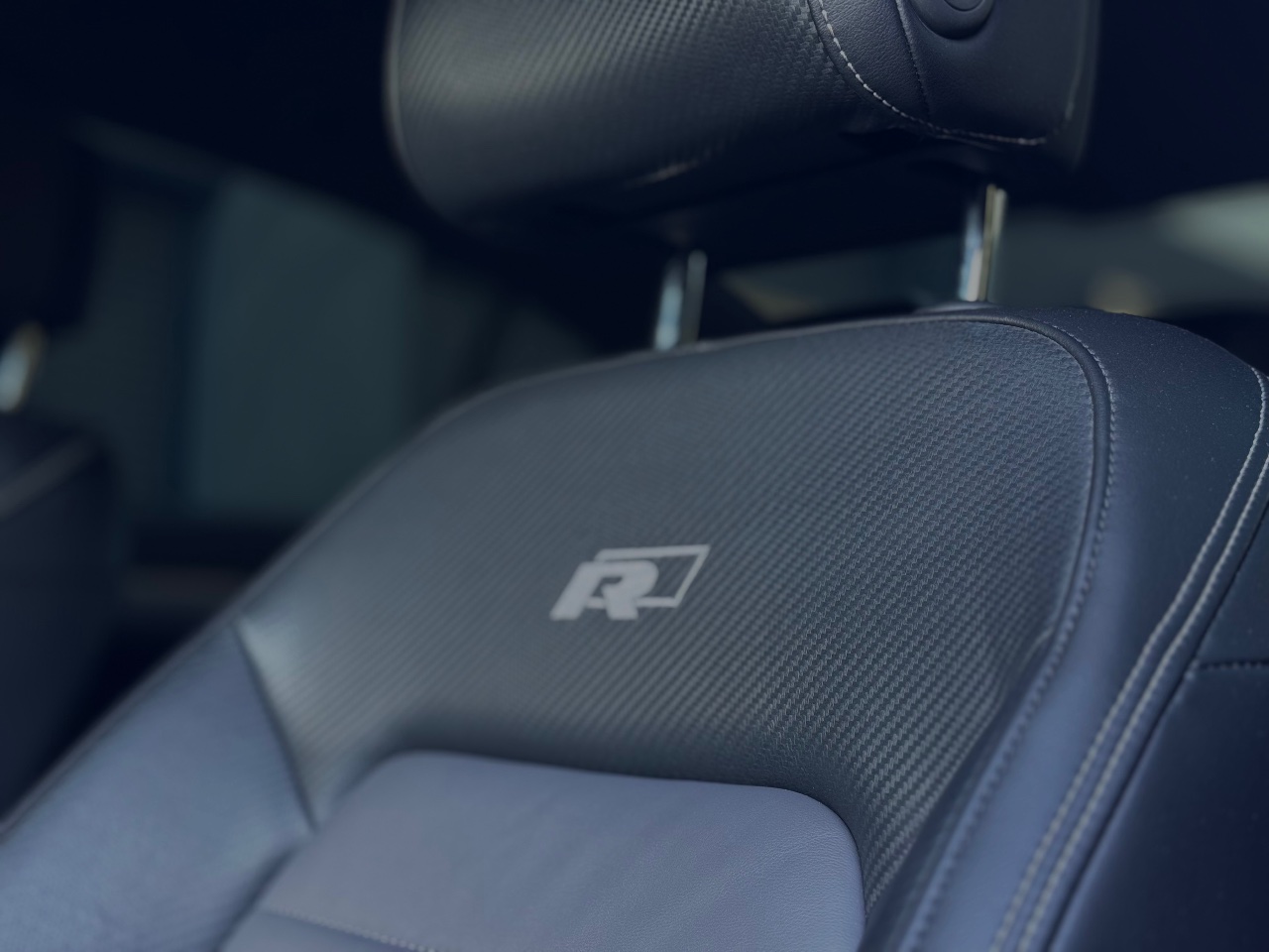 Volkswagen Passat - фото 24