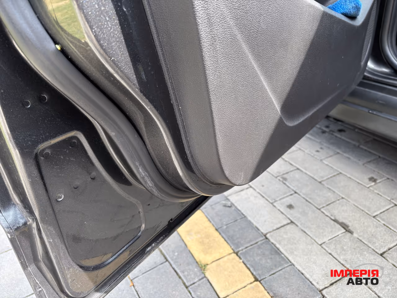 Ford C-MAX - фото 8