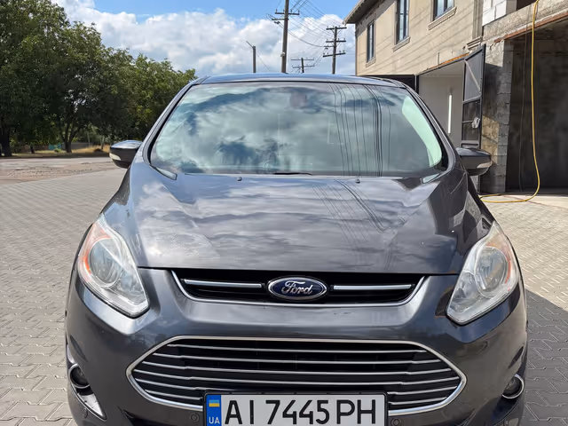 Ford C-MAX - фото 1