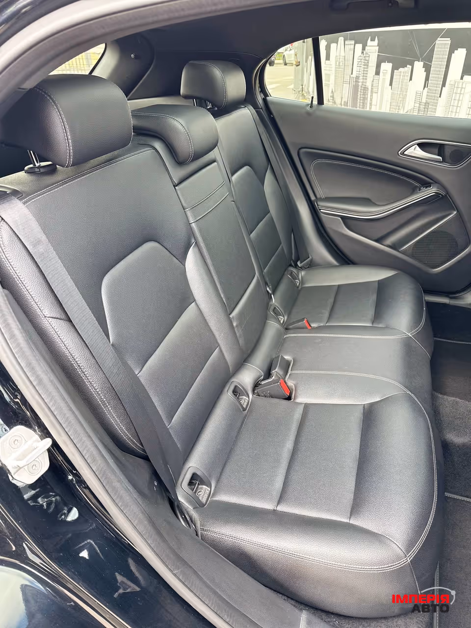 Mercedes-Benz GLA - фото 12