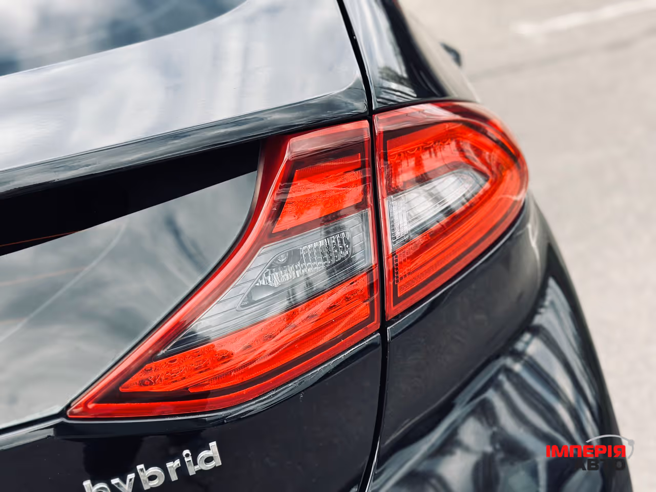 Hyundai IONIQ - фото 12