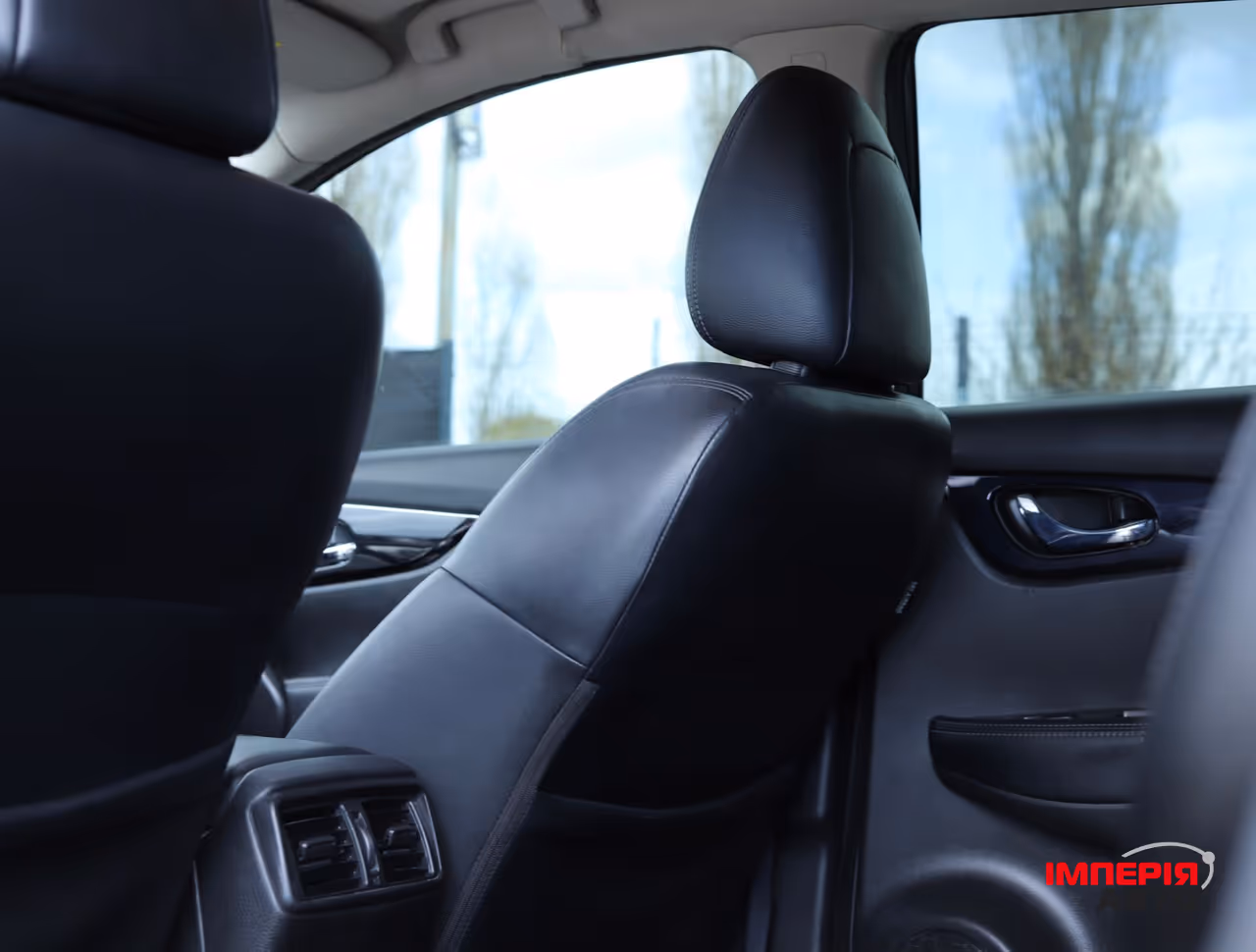 Nissan Rogue Sport - фото 9