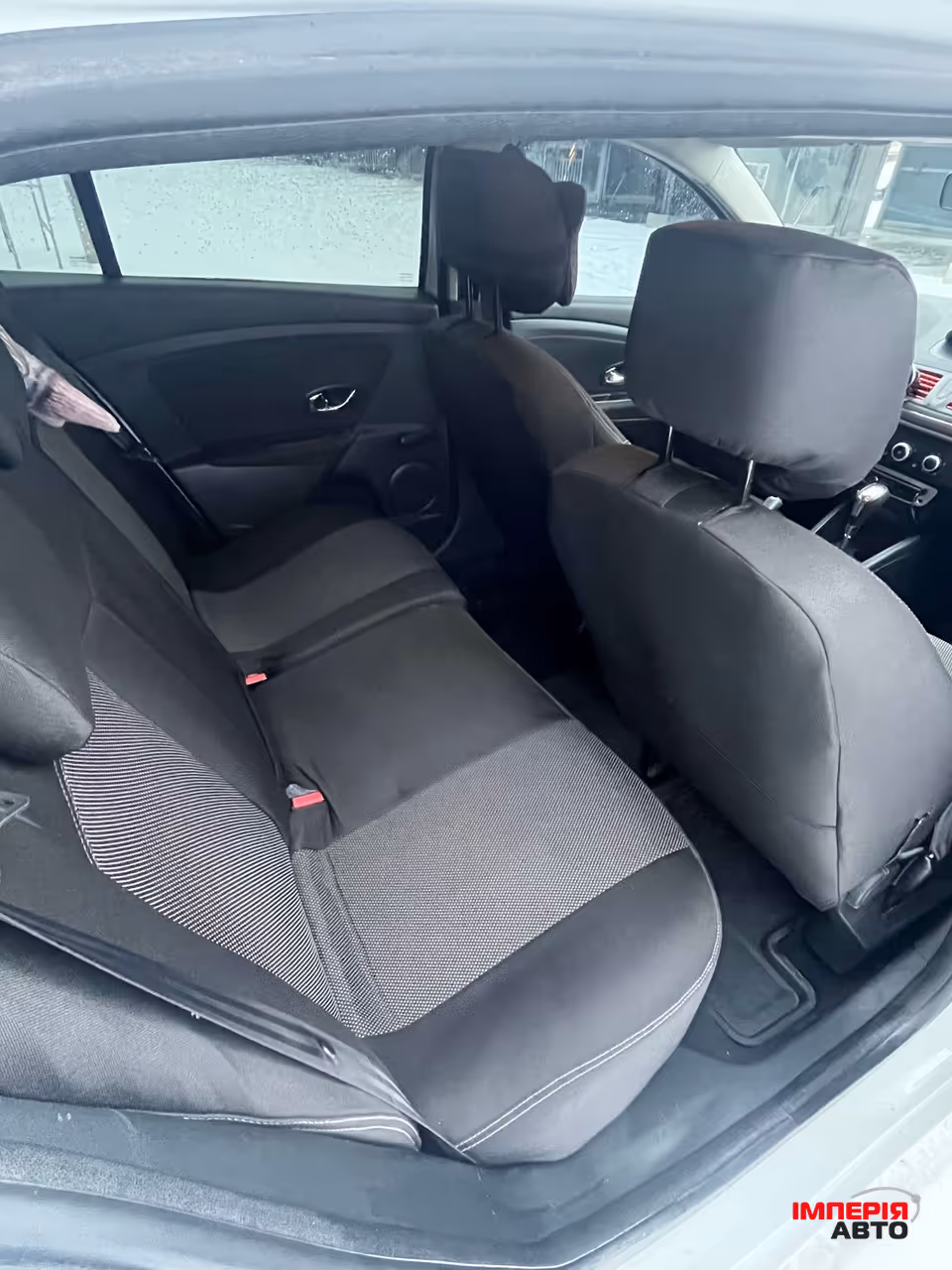 Renault Megane - фото 12
