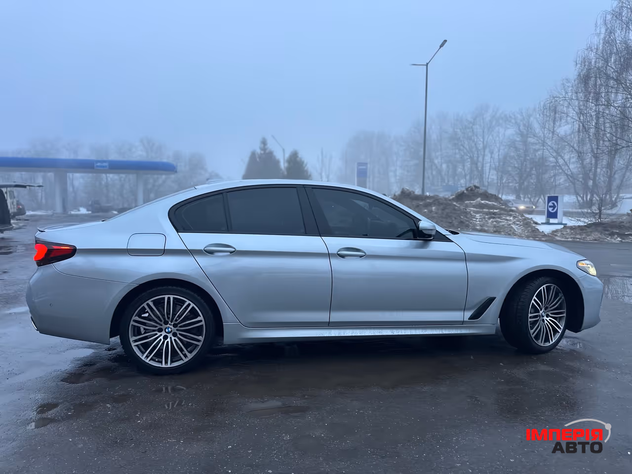 BMW 5 серії - фото 2