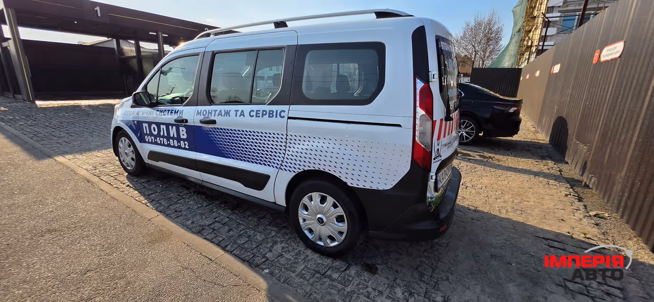 Ford Transit Connect - фото 6