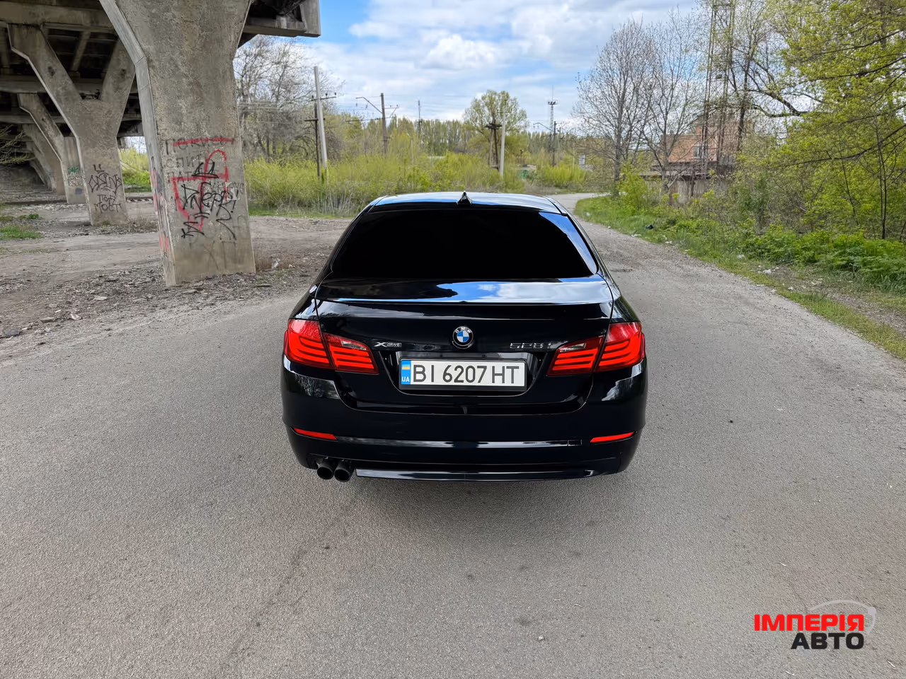 BMW 5 серії - фото 8
