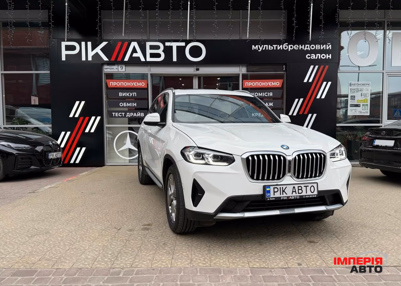 BMW X3 - фото 1