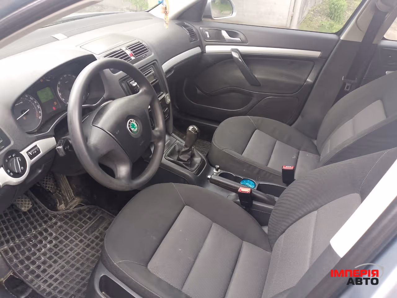 Skoda Octavia - фото 9