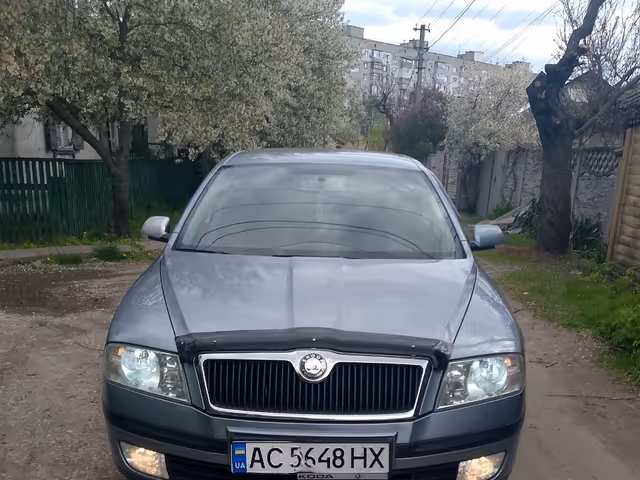 Skoda Octavia - фото 1