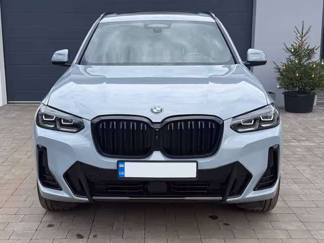 BMW X3 - фото 3