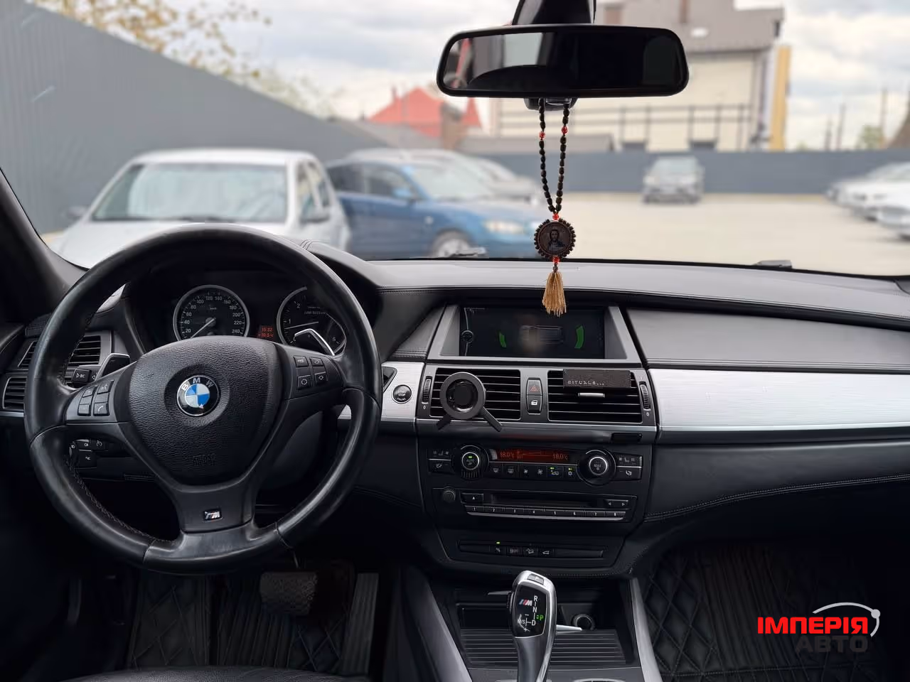 BMW X5 - фото 9