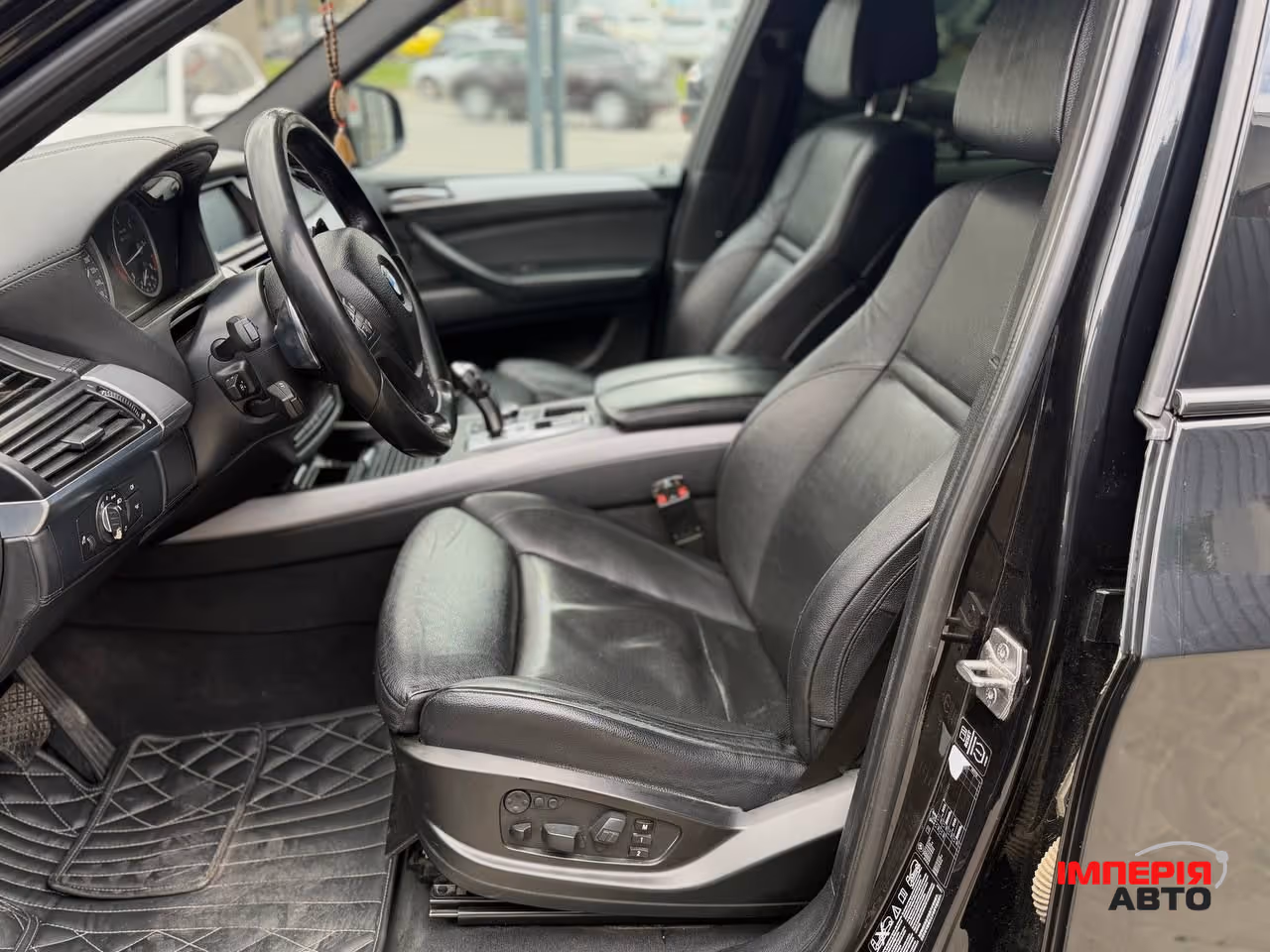 BMW X5 - фото 6