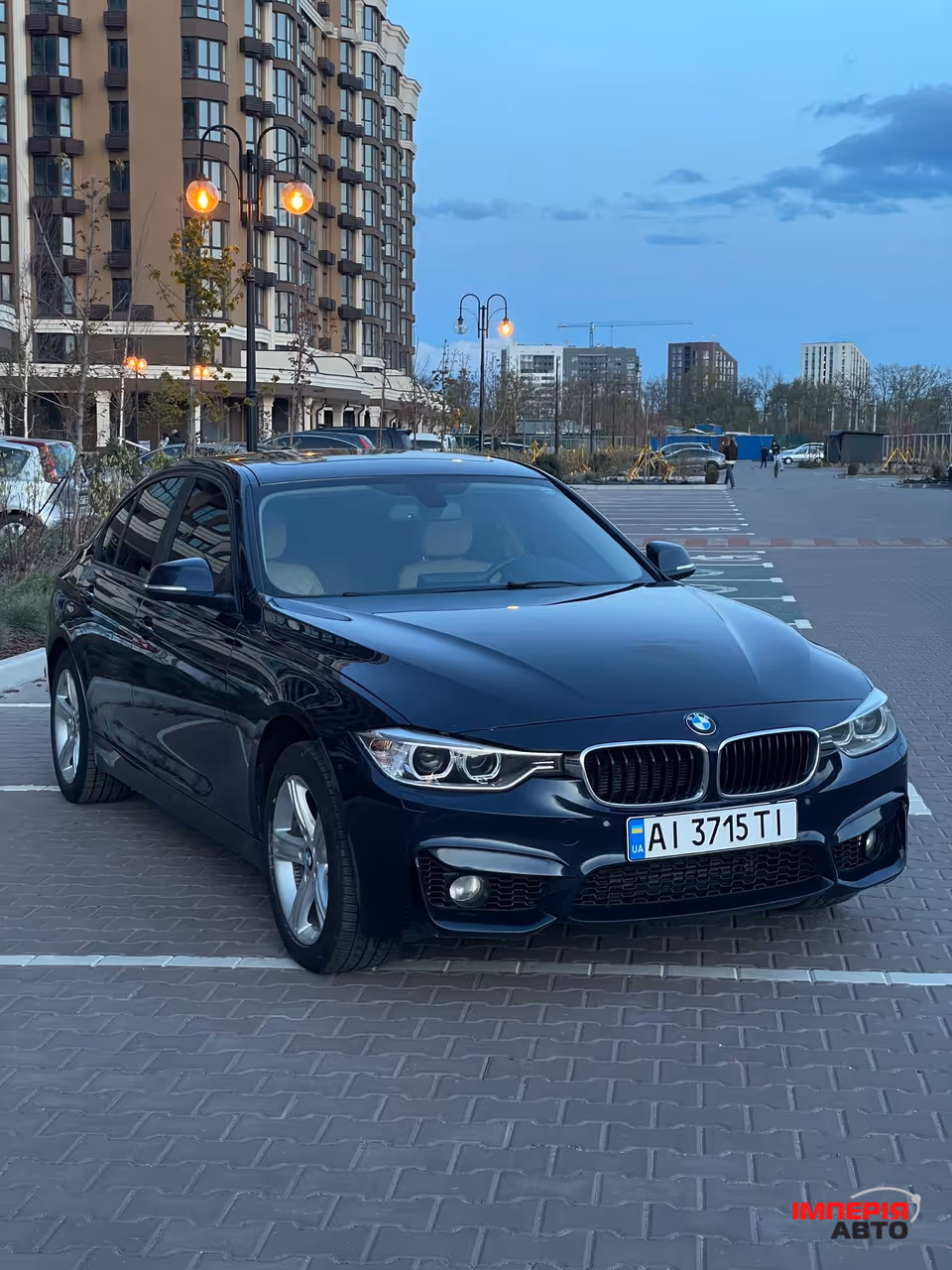 BMW 3 серії - фото 1