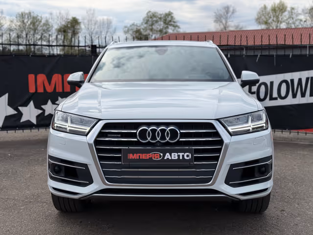 Audi Q7 - фото 3