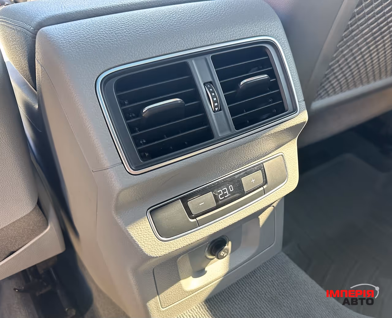 Audi Q5 - фото 20