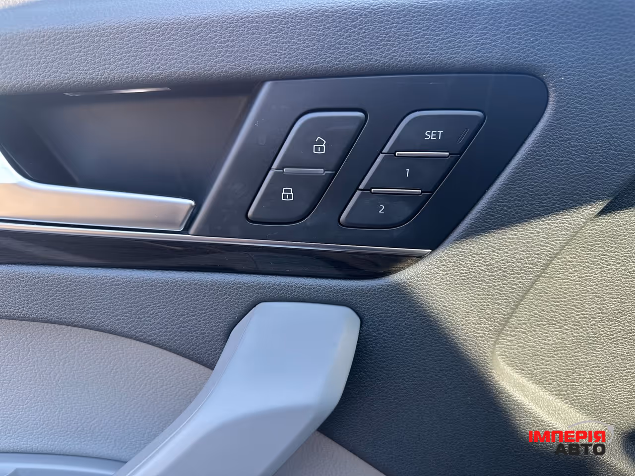 Audi Q5 - фото 10