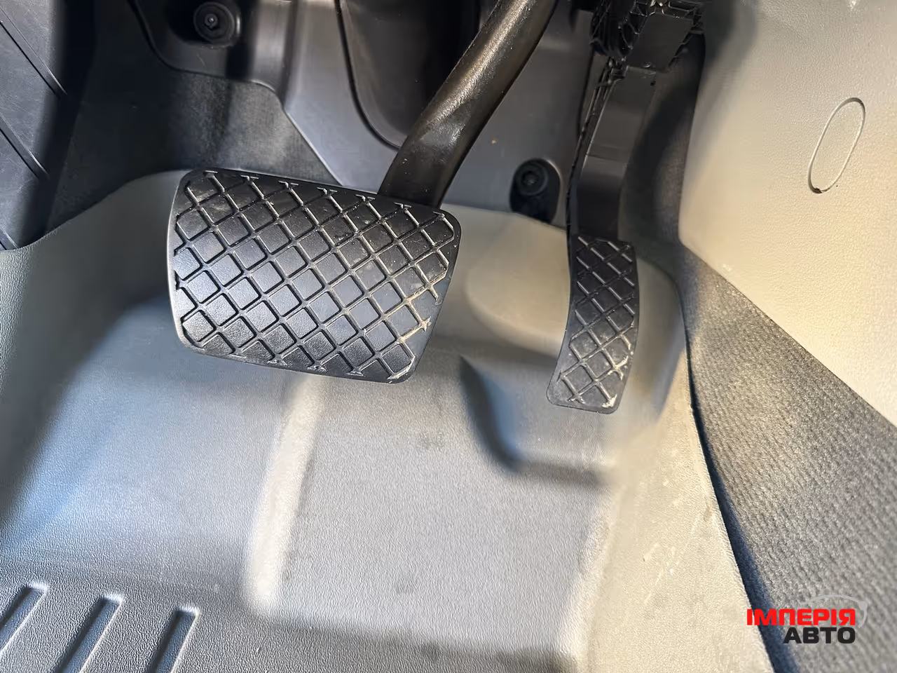 Audi Q5 - фото 7