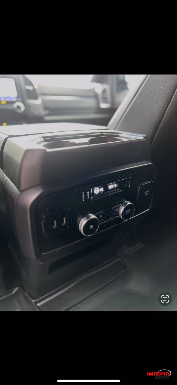 Ford Expedition - фото 16