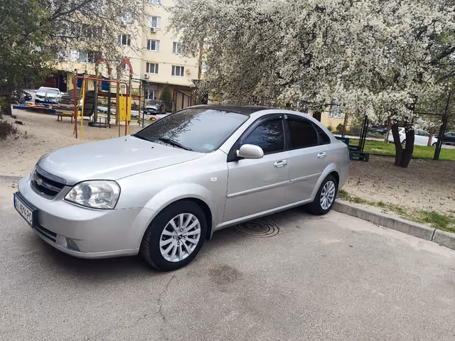 Chevrolet Lacetti - фото 2