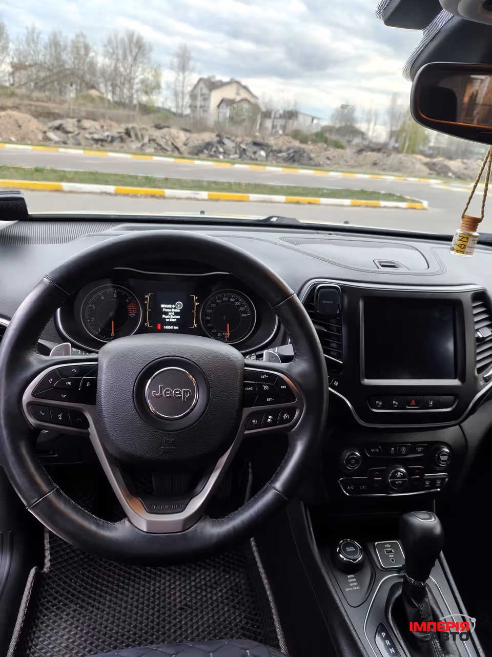 Jeep Cherokee - фото 7