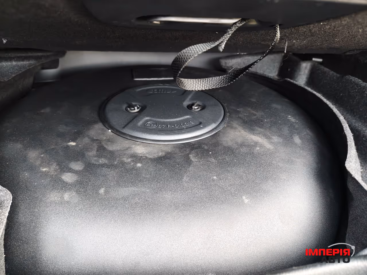 Jeep Cherokee - фото 12