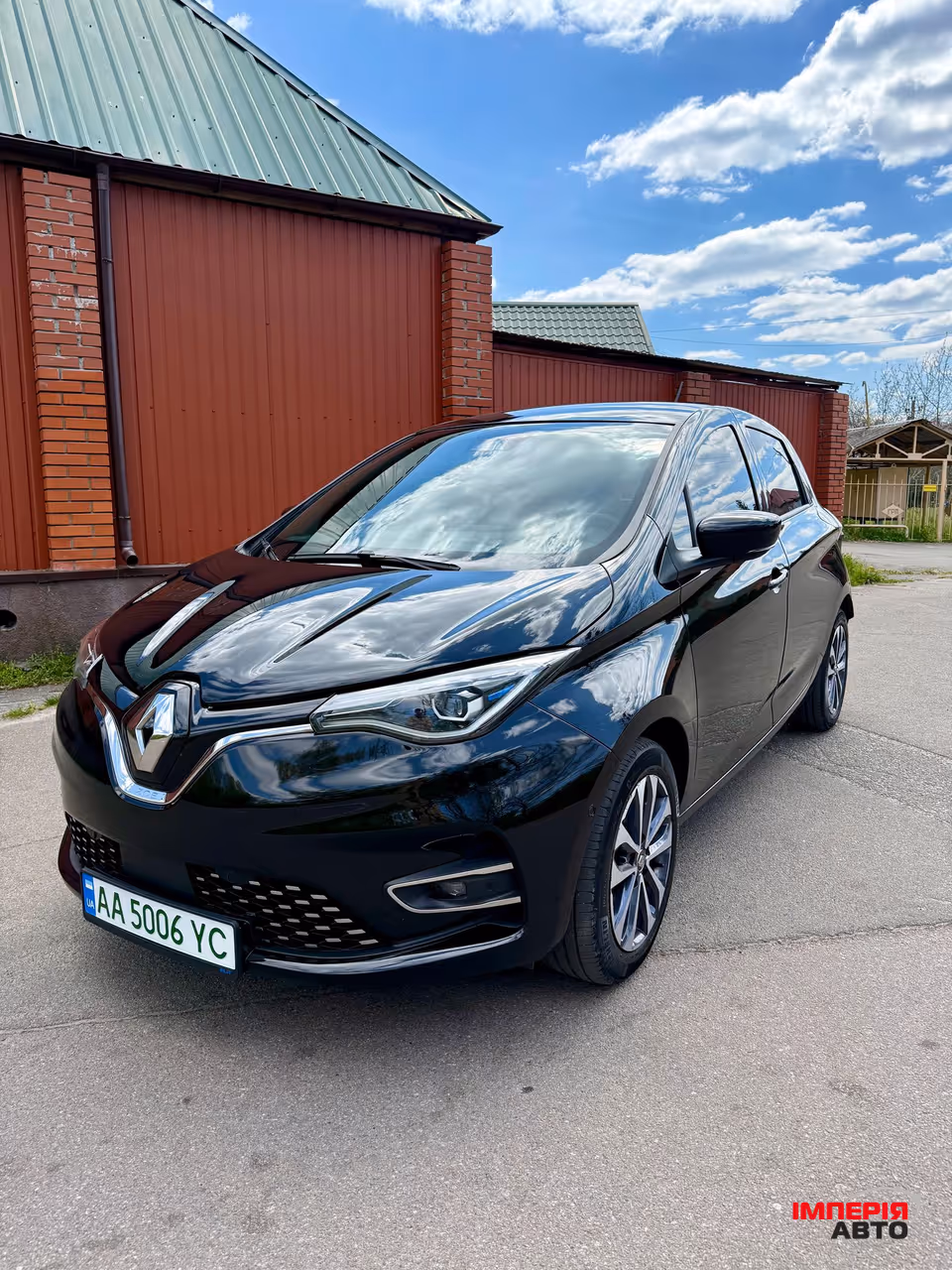 Renault ZOE - фото 1