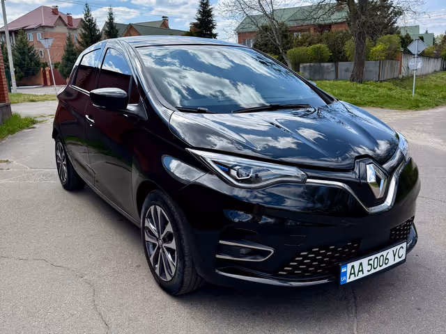 Renault ZOE - фото 2