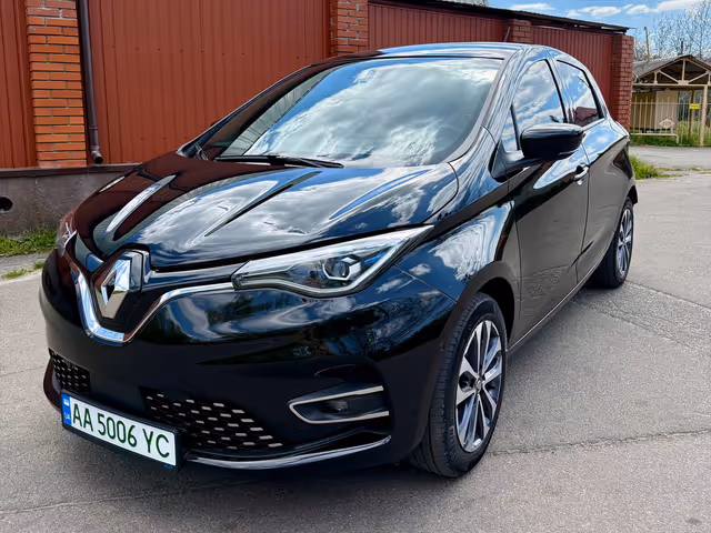 Renault ZOE - фото 1