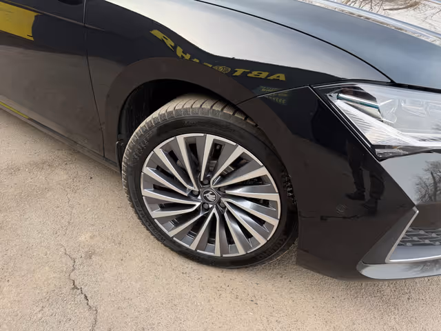 Skoda Superb - фото 2