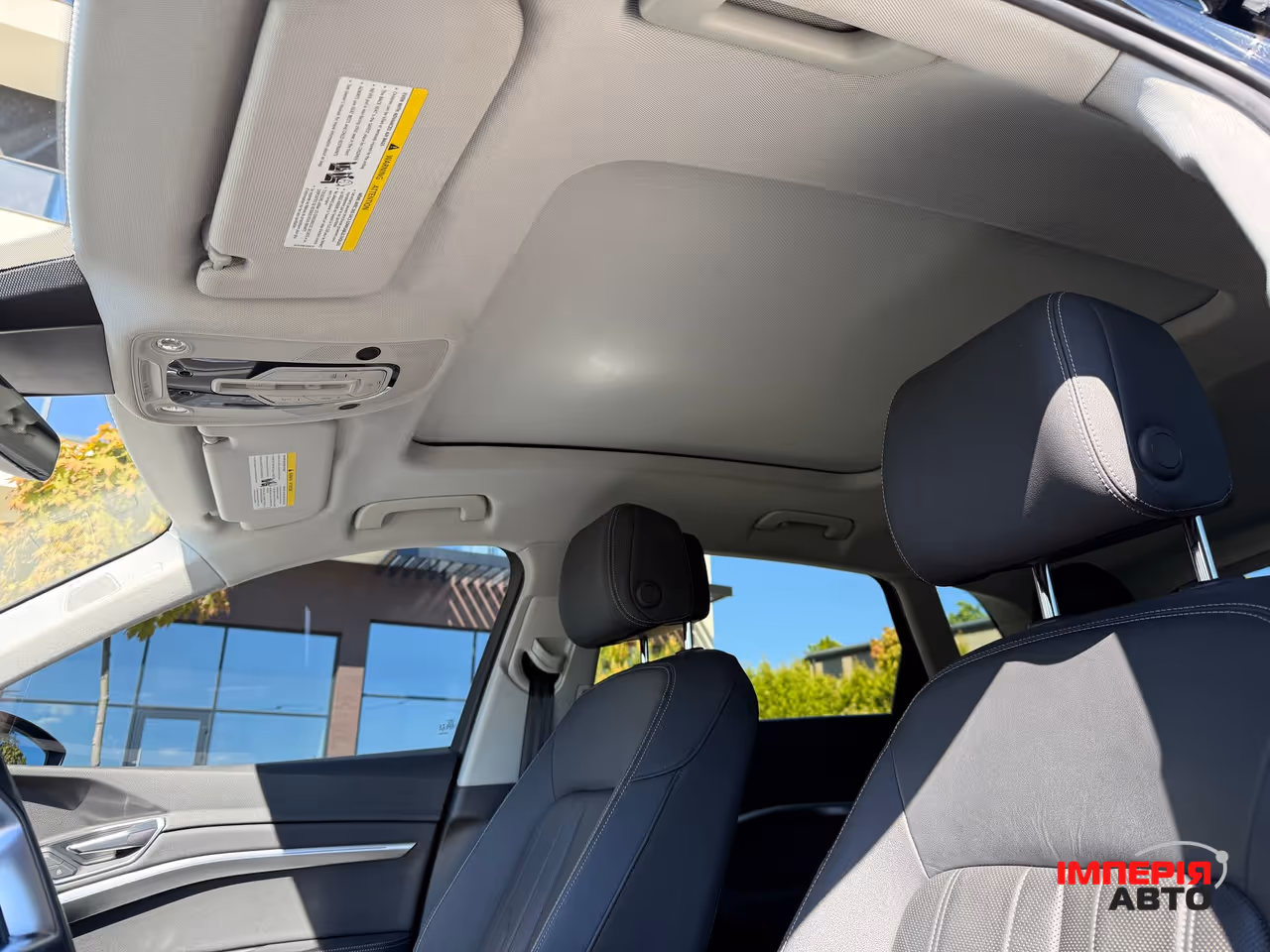 Audi e-tron - фото 18