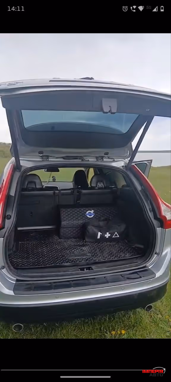 Volvo XC60 - фото 9