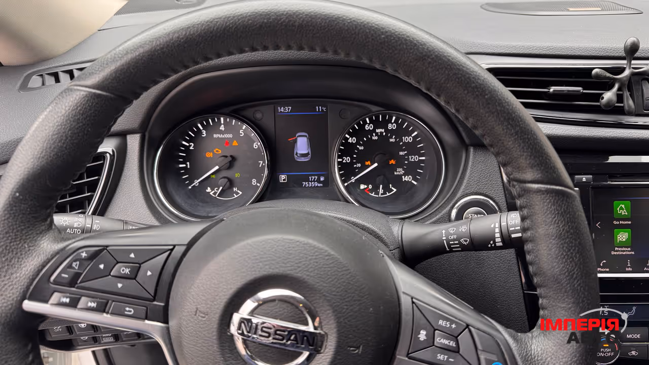 Nissan Rogue - фото 11