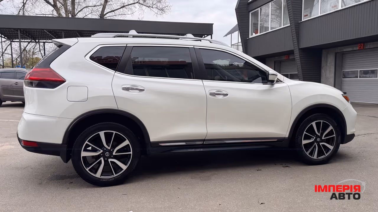 Nissan Rogue - фото 4