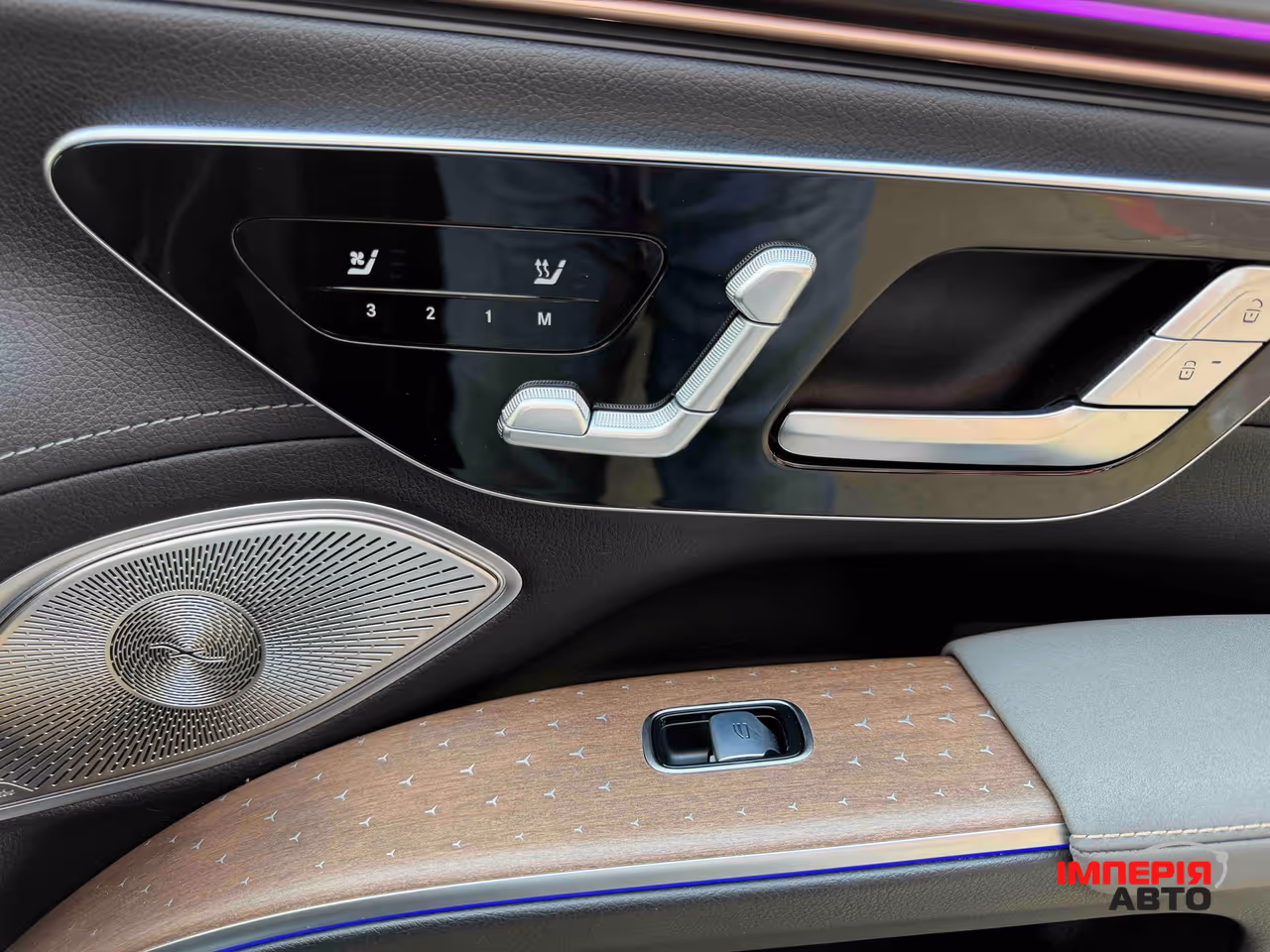 Mercedes-Benz EQS SUV - фото 38