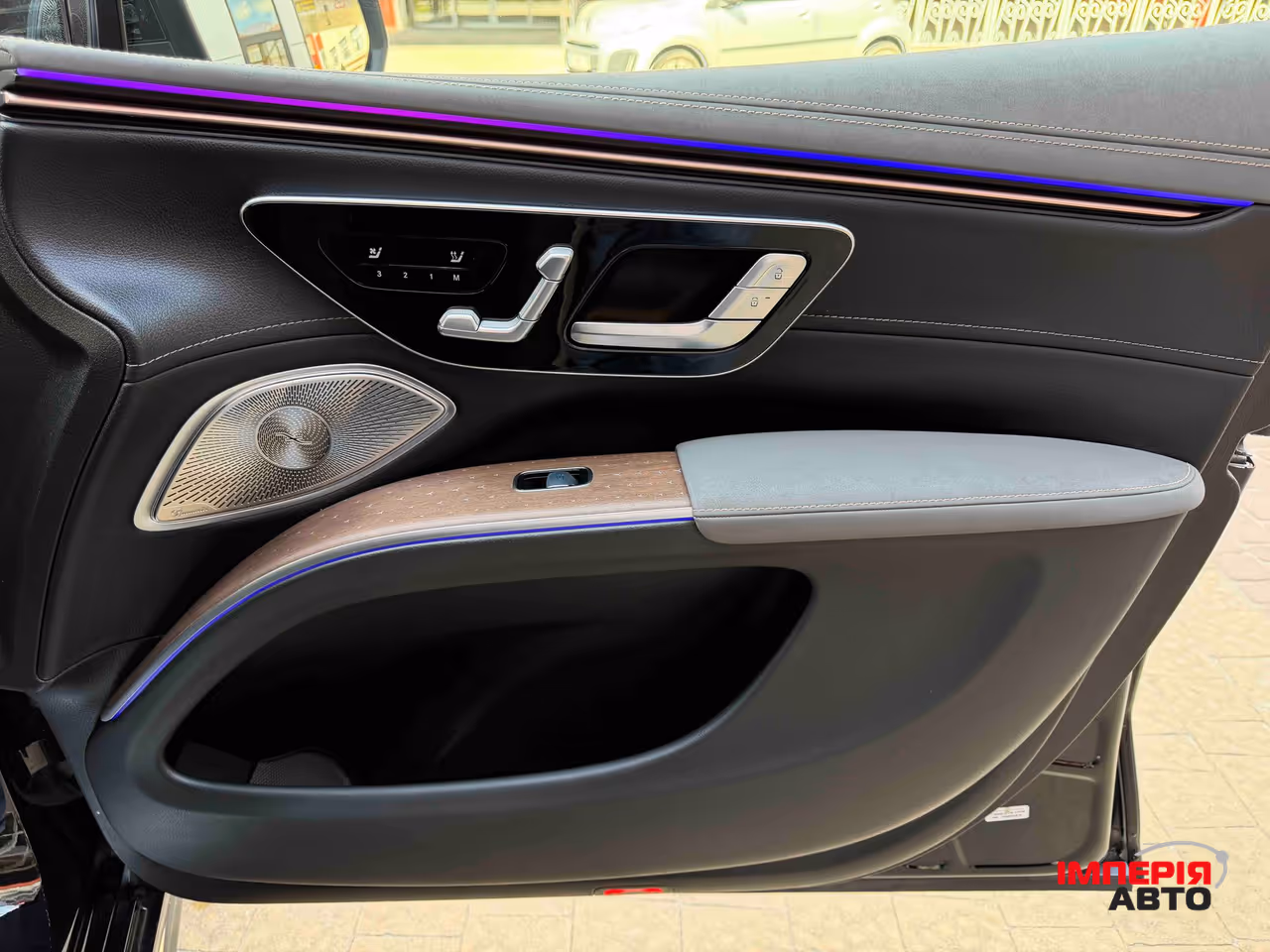 Mercedes-Benz EQS SUV - фото 36