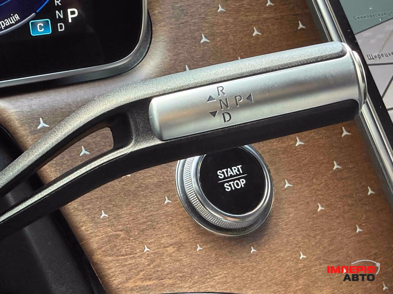Mercedes-Benz EQS SUV - фото 22