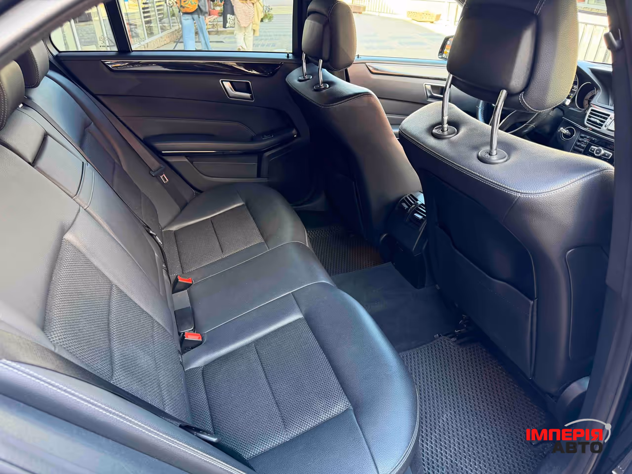 Mercedes-Benz E-Класс - фото 36