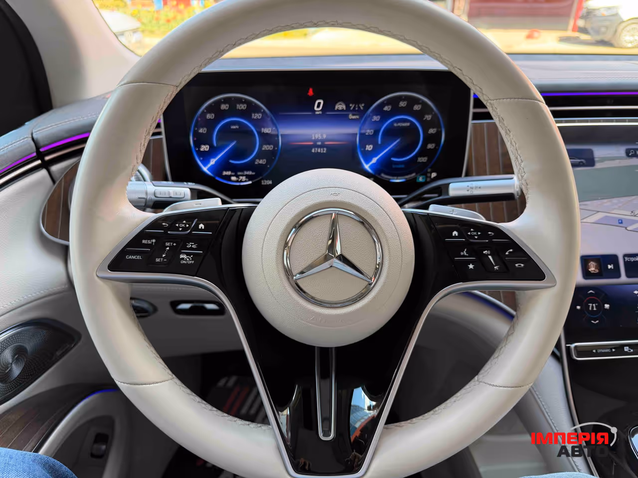 Mercedes-Benz EQS SUV - фото 30