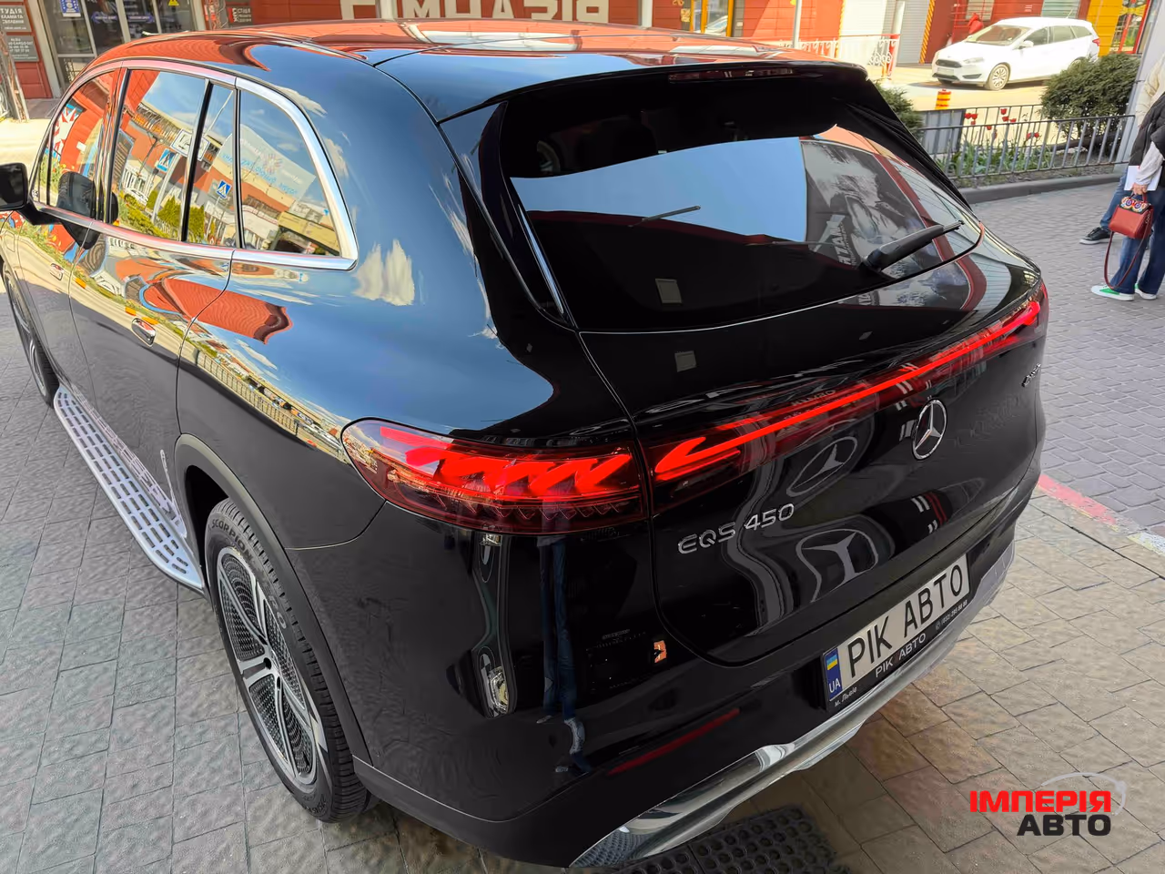 Mercedes-Benz EQS SUV - фото 8
