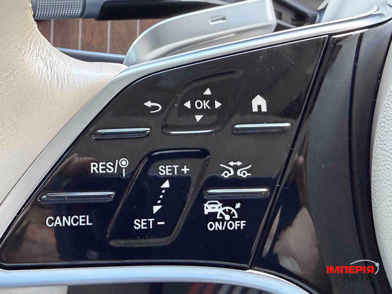Mercedes-Benz EQS SUV - фото 29