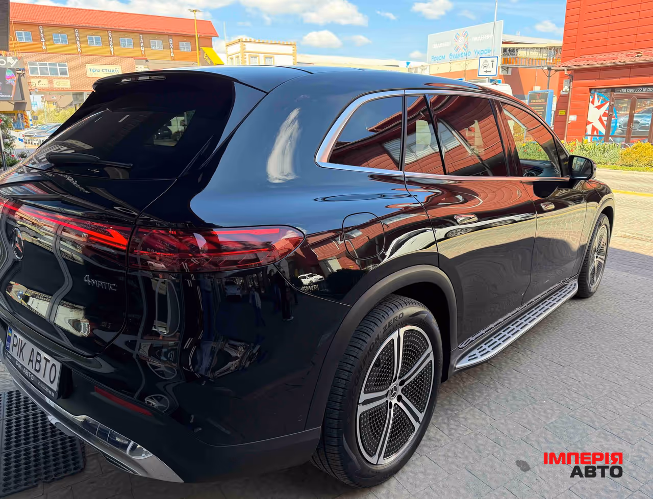 Mercedes-Benz EQS SUV - фото 10
